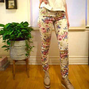 Floral Low Rise Super Skinny Pants